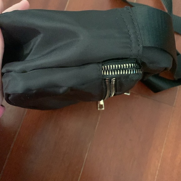 Gently used Crossbody purse with gold tone hardware - Picture 9 of 11